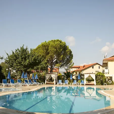Gokcen Hotell Öludeniz